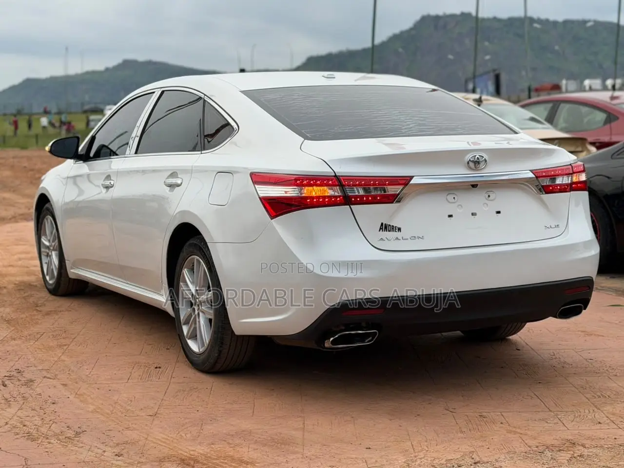 Toyota Avalon 2014 White