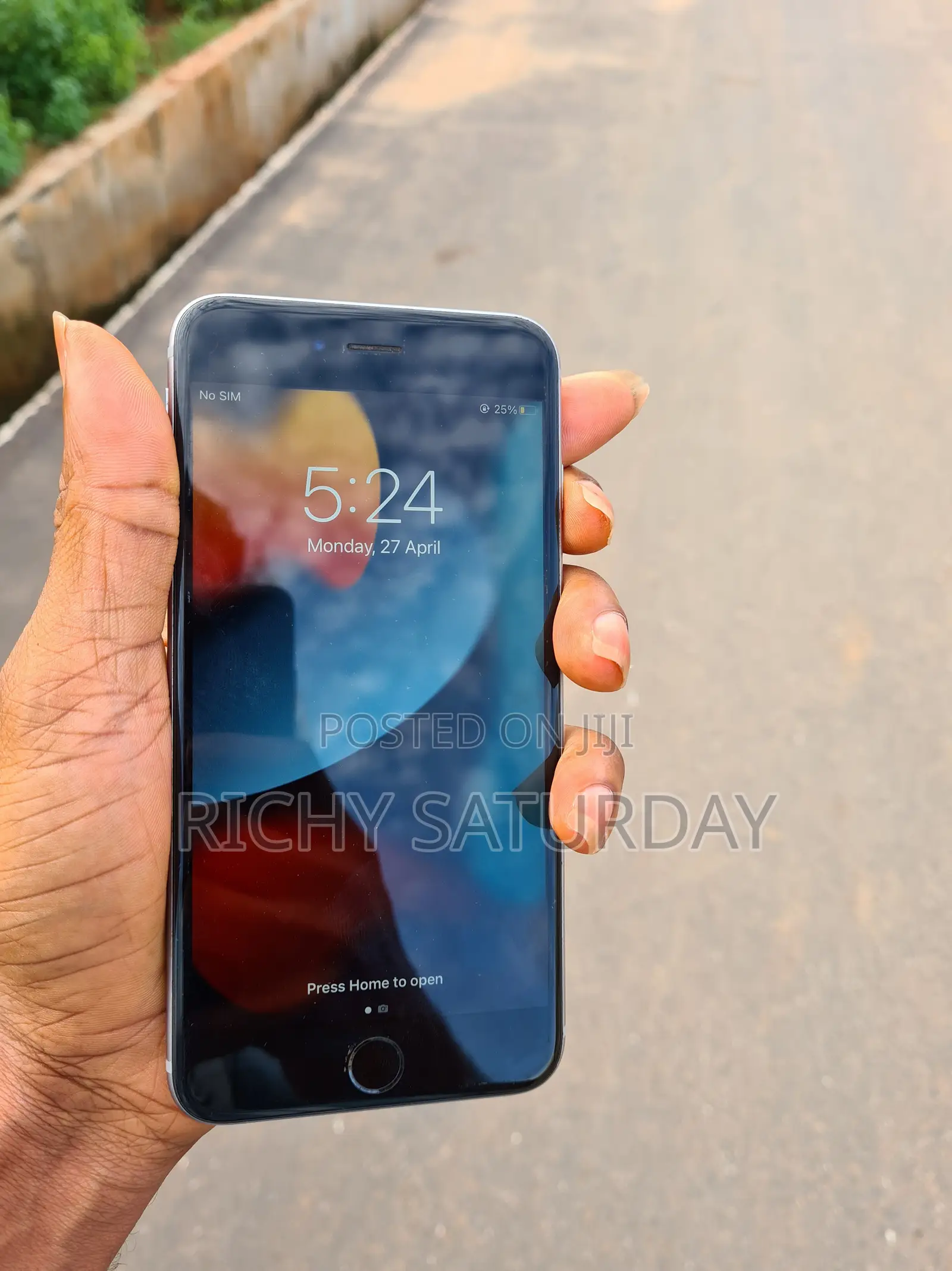 Apple iPhone 6s Plus 64 GB Gray