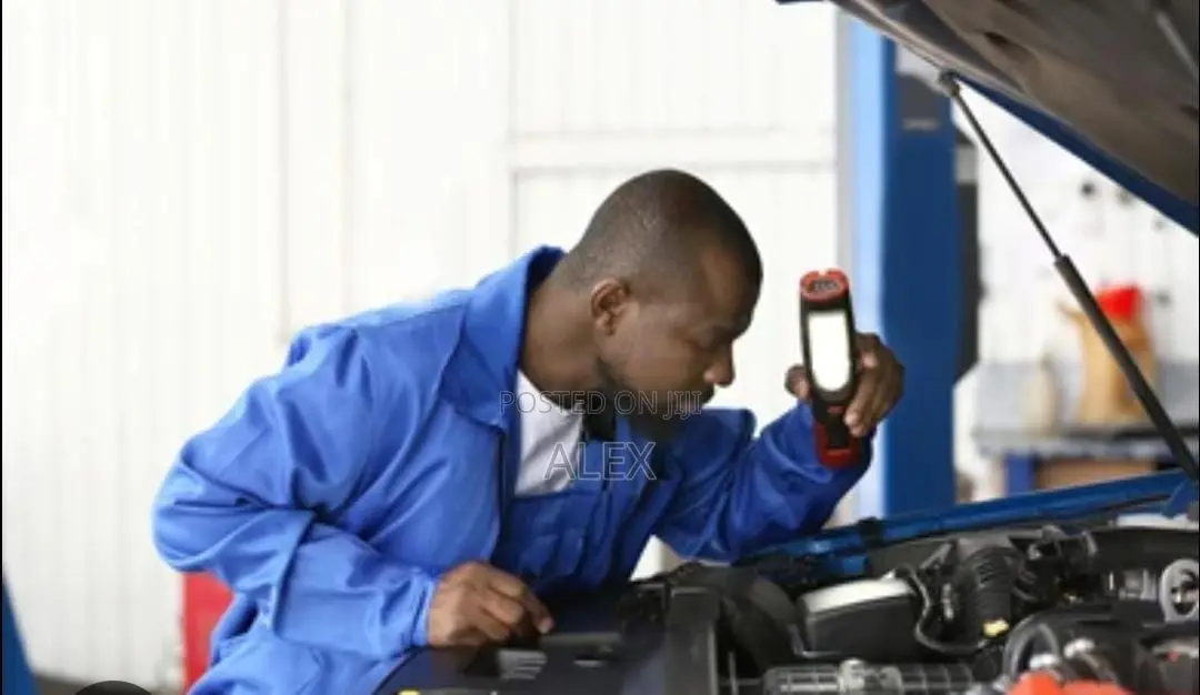 Sir Tee Auto Mechanic