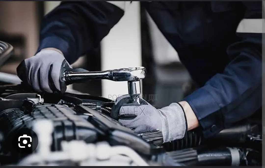 Sir Tee Auto Mechanic