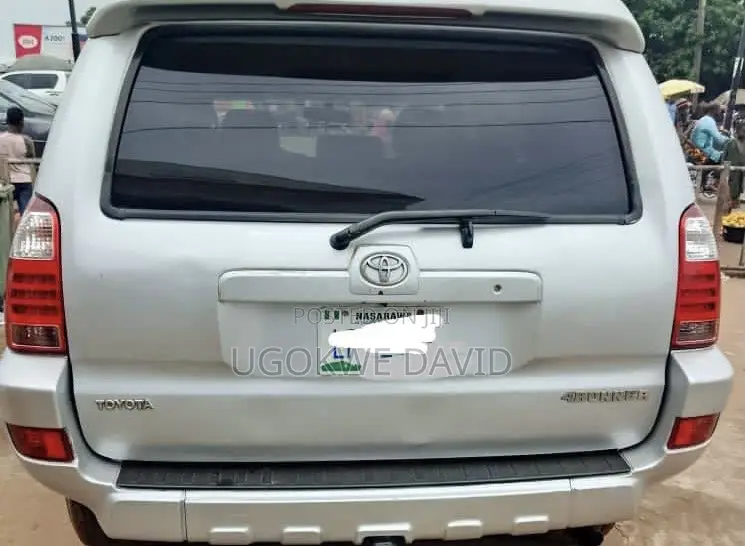 Toyota 4-Runner 2008 Silver