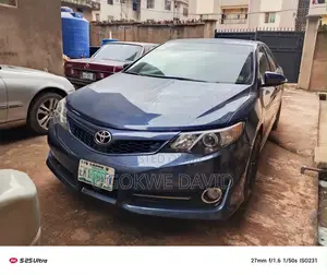 Toyota Camry 2013 Blue