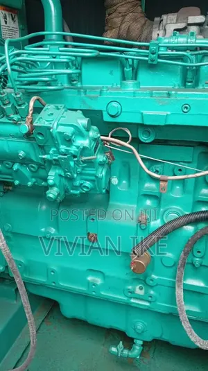 175KVA Cummins Soundproof Generator for Sale