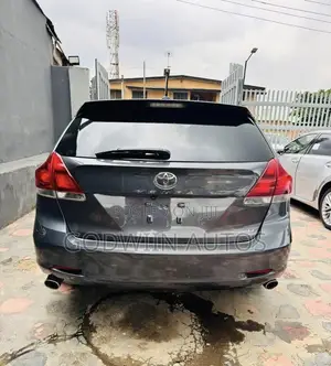 Toyota Venza LE AWD 2013 Gray