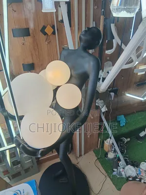 Humanoid Standing Light