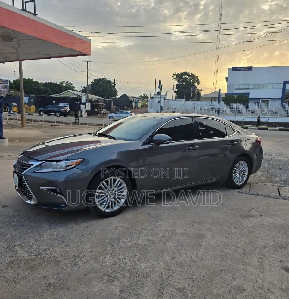 Lexus ES 2014 Gray