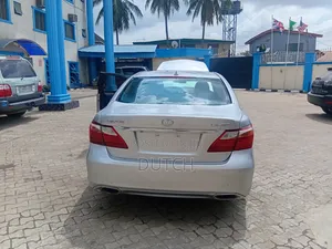 Lexus LS 460 2010 Silver