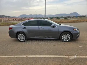 Lexus ES 2013 Gray