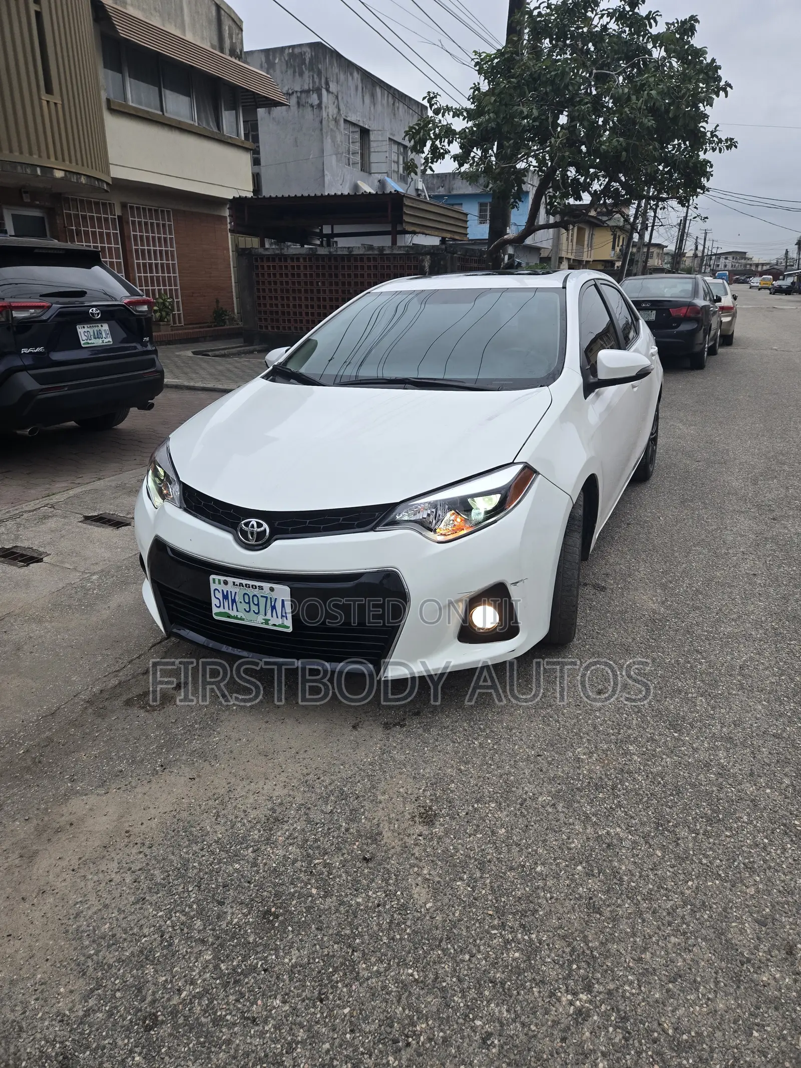 Toyota Corolla 2014 White