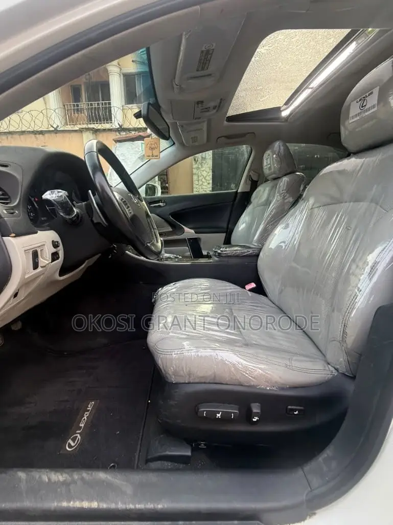 Lexus IS 350 2011 White