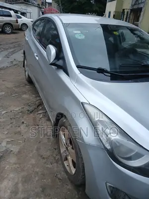 Hyundai Elantra GLS 2012 Silver
