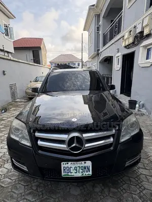Mercedes-Benz GLK-Class 350 4MATIC 2011 Black