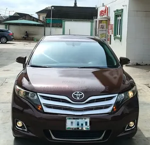 Toyota Venza XLE AWD V6 2013 Brown