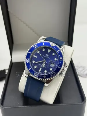 Carikeso Rubber Strap Watch