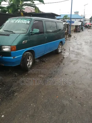 Volkswagen Transporter 2004 Green