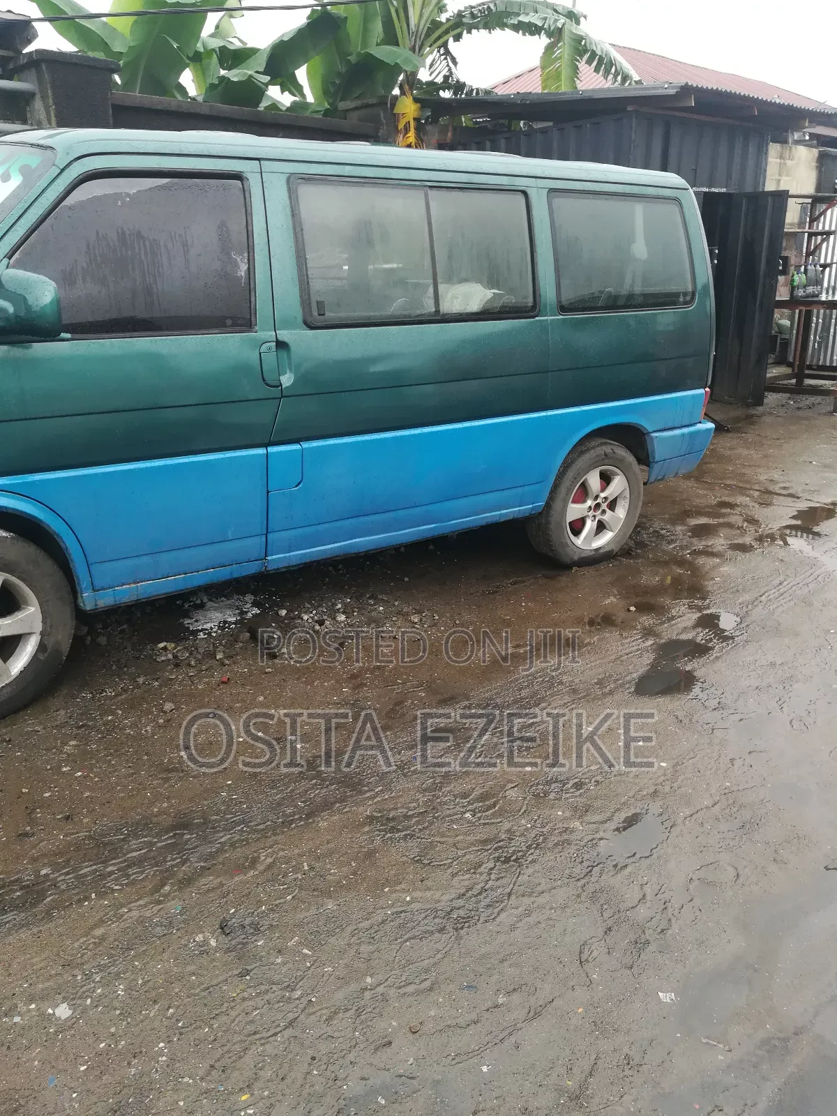 Volkswagen Transporter 2004 Green