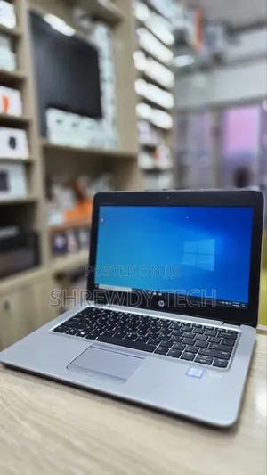 Laptop HP EliteBook 820 G3 8GB Intel Core i5 SSD 256GB