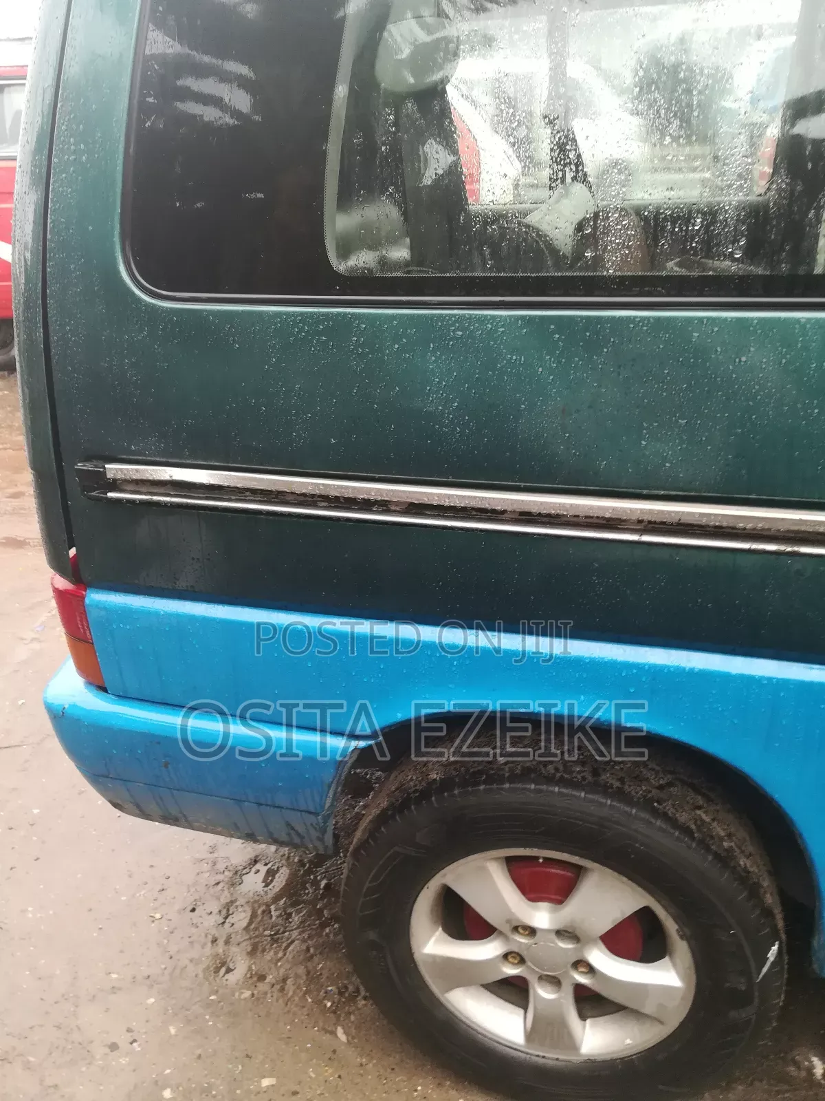 Volkswagen Transporter 2004 Green