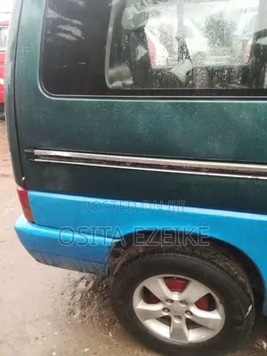 Volkswagen Transporter 2004 Green