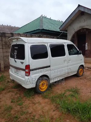Suzuki Every 2020 White