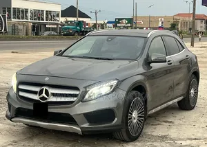 Mercedes-Benz GLA 250 2016 Gray