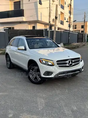 Mercedes-Benz GLC-Class 2018 White