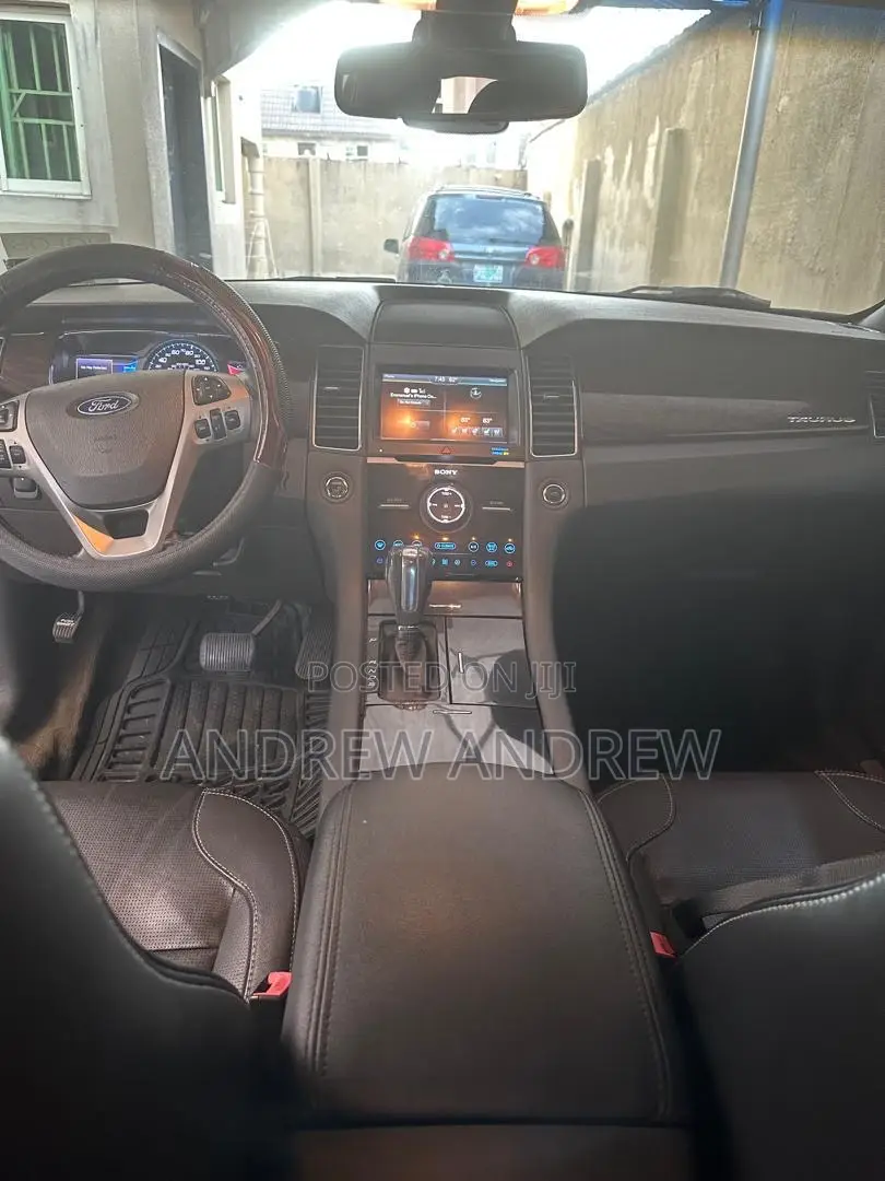 Ford Taurus 2014 Blue