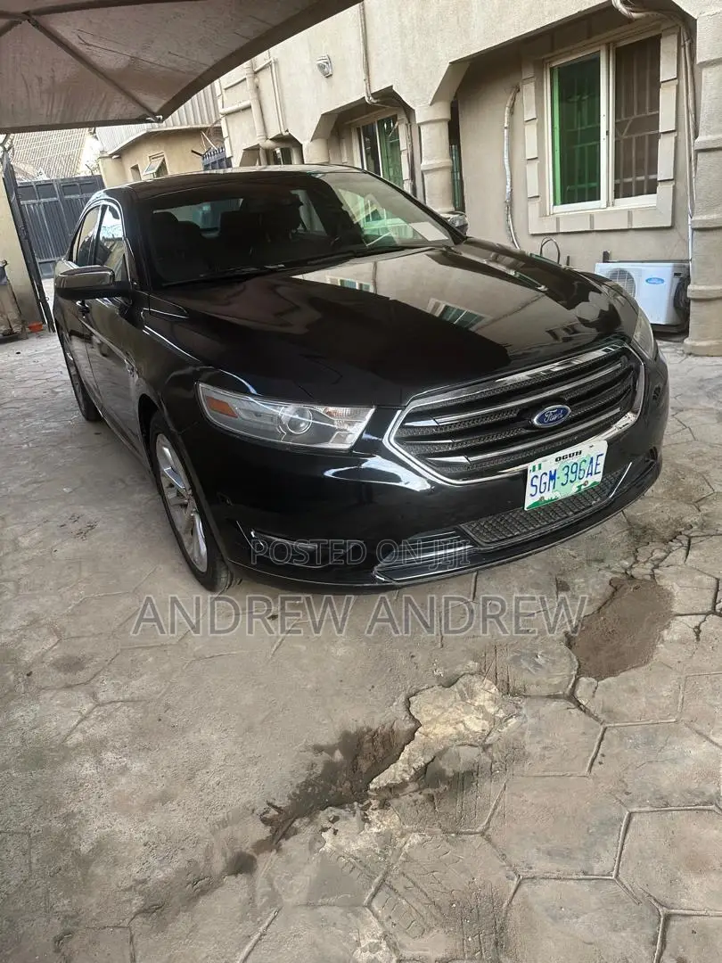 Ford Taurus 2014 Blue