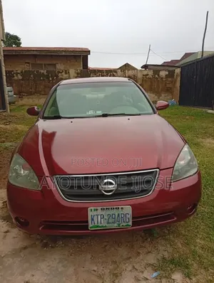 Nissan Altima 2.5 S 2004 Red