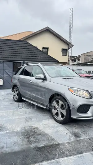 Mercedes-Benz GLE-Class 2016 Gray