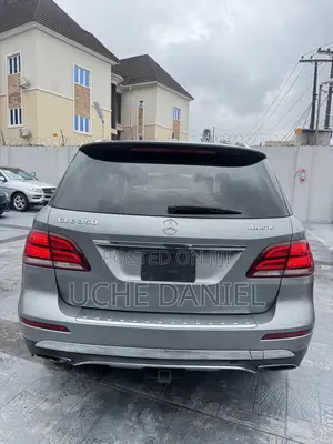 Mercedes-Benz GLE-Class 2016 Gray