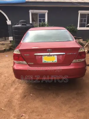 Toyota Camry 2006 Red
