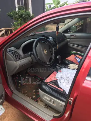 Toyota Camry 2006 Red