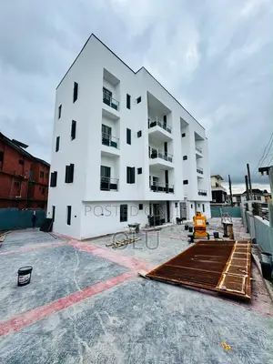Furnished 3bdrm Block of Flats in Gbagada Lagos State for sale