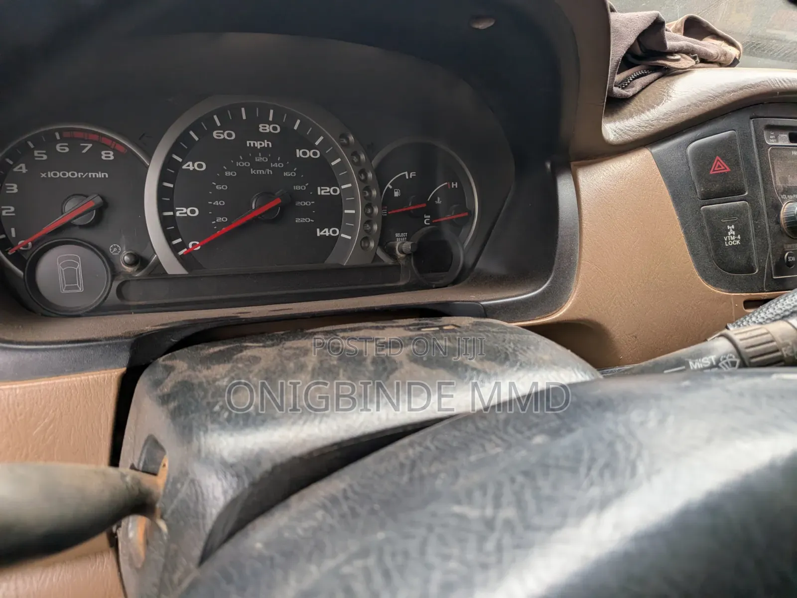 Honda Pilot 2004 Red