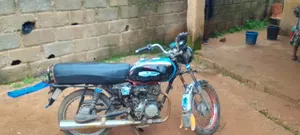 Bajaj Boxer 2018 Blue