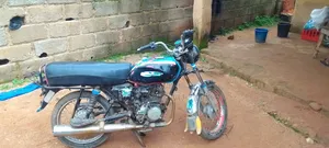 Bajaj Boxer 2018 Blue