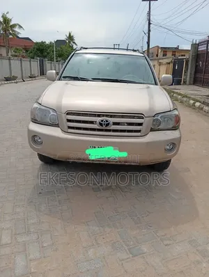 Toyota Highlander 2006 Gold