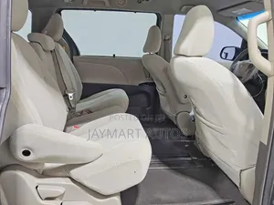 Toyota Sienna LE 8 Passenger 2012 Beige