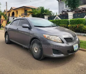 Toyota Corolla 2010 Gray