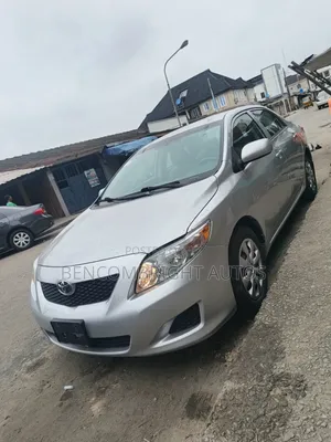 Toyota Corolla 2009 Silver