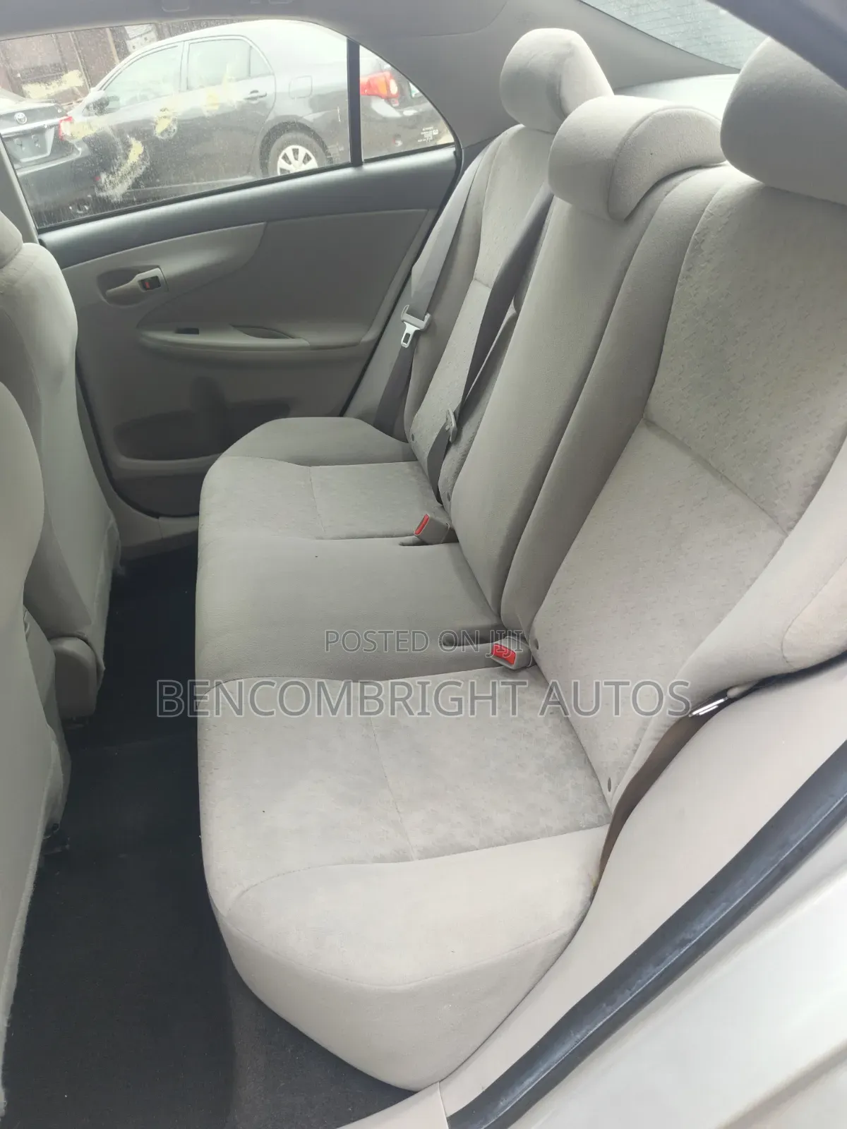 Toyota Corolla 2009 Silver