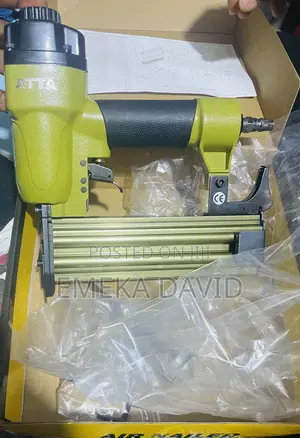 Professional Pneumatic Air Nailer Gun.