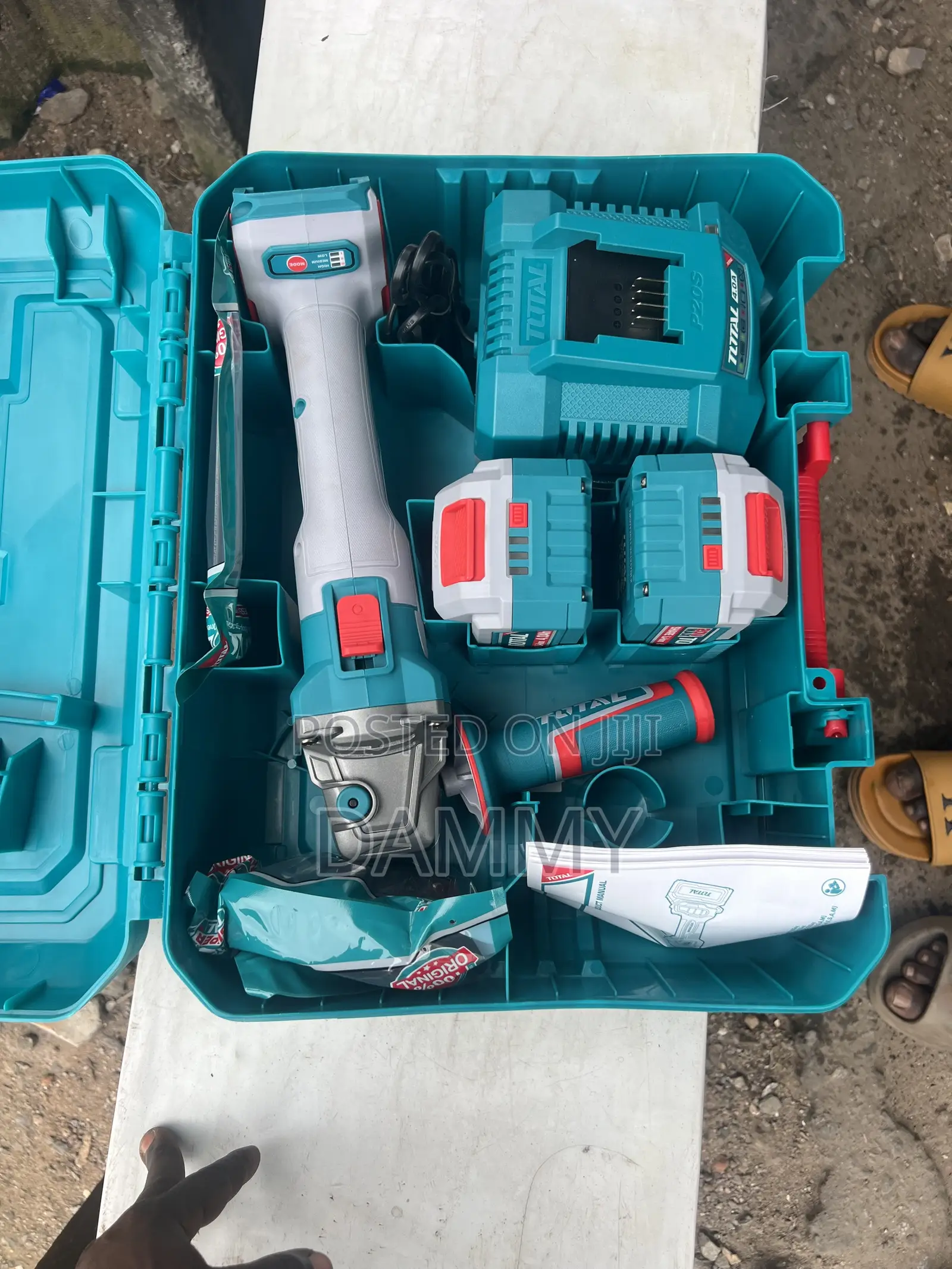 TOTAL 20V Cordless Angle Grinder Combo Kit