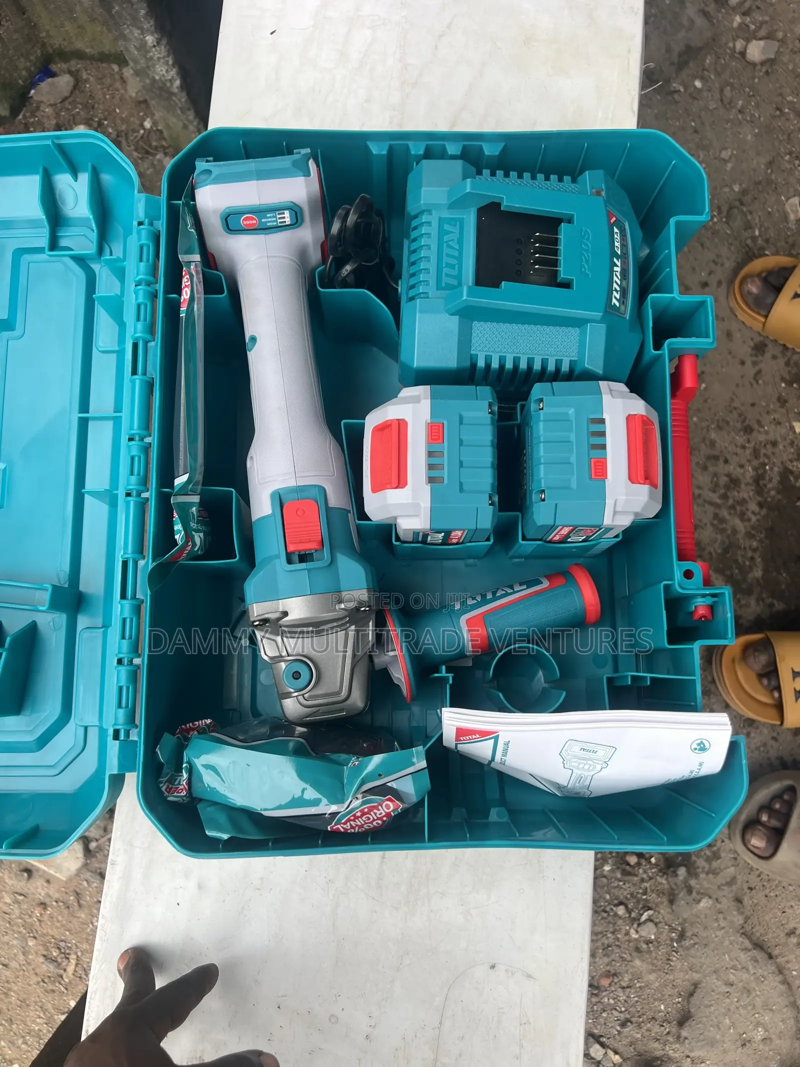 TOTAL 20V Cordless Angle Grinder Combo Kit