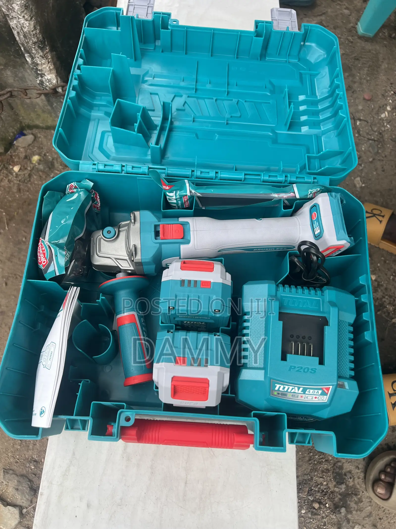 TOTAL 20V Cordless Angle Grinder Combo Kit