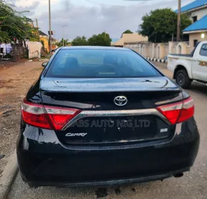 Toyota Camry 2016 Black