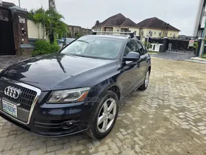 Audi Q5 2012 Blue