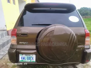 Toyota RAV4 2006 Brown