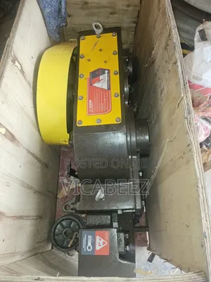Iron Cutting Machine